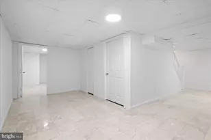 836 Utterback Store Rd, Great Falls, VA 22066 - Photo 18