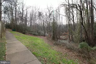 8072 Sleepy View Ln, Springfield, VA 22153 - Photo 30