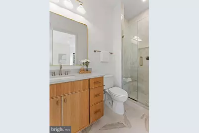 406 Dove Circle SW, Vienna, VA 22180 - Photo 32