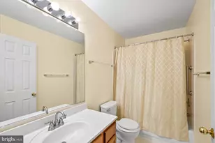 8019 Tanworth Ct, Springfield, VA 22152 - Photo 24