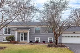 811 Fall Pl, Herndon, VA 20170 - Photo 1