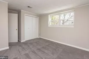 811 Fall Pl, Herndon, VA 20170 - Photo 24