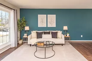 811 Fall Pl, Herndon, VA 20170 - Photo 2