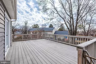 811 Fall Pl, Herndon, VA 20170 - Photo 32