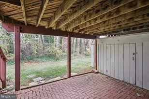 8047 Sky Blue Dr, Alexandria, VA 22315 - Photo 32