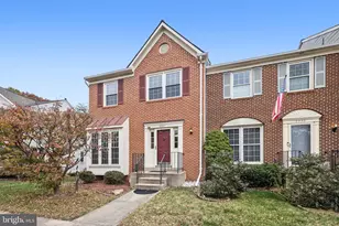 8047 Sky Blue Dr, Alexandria, VA 22315 - Photo 2
