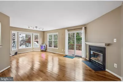 8047 Sky Blue Drive, Alexandria, VA 22315 - Photo 4