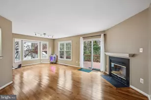 8047 Sky Blue Dr, Alexandria, VA 22315 - Photo 4