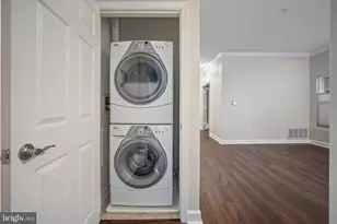 12005 Taliesin Pl, Reston, VA 20190 - Photo 22