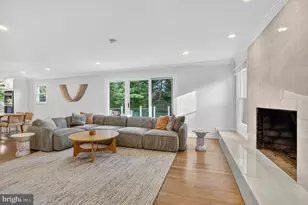 1179 Ballantrae Ln, McLean, VA 22101 - Photo 16