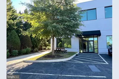 5440 Cherokee Avenue #102, Alexandria, VA 22312 - Photo 2