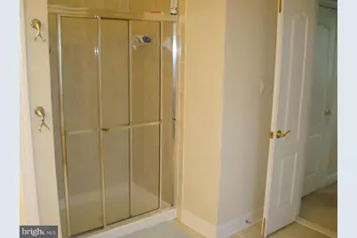 2341 Brittany Parc Drive, Falls Church, VA 22043 - Photo 18