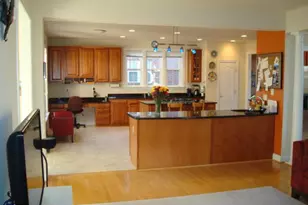 2341 Brittany Parc Dr, Falls Church, VA 22043 - Photo 10