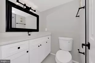 5904 Mt Eagle Dr, Alexandria, VA 22303 - Photo 34