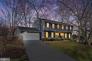 865 Moffett Forge Rd, Herndon, VA 20170 - Photo 2