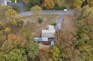 11000 Oakton Woods Way, Oakton, VA 22124 - Photo 10