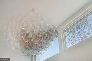 11000 Oakton Woods Way, Oakton, VA 22124 - Photo 40