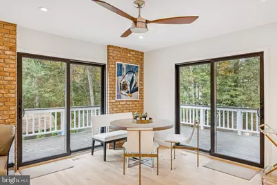 11000 Oakton Woods Way, Oakton, VA 22124 - Photo 28