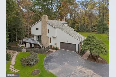 11000 Oakton Woods Way, Oakton, VA 22124 - Photo 4