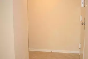 11200 Chestnut Grove Square, Reston, VA 20190 - Photo 2