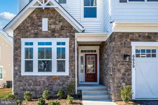 8761 Southern Oaks Pl, Lorton, VA 22079 - Photo 18