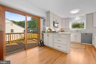 3716 Krysia Ct, Annandale, VA 22003 - Photo 8