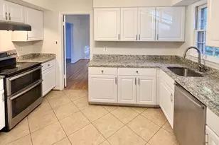 9513 Stevebrook Rd, Fairfax, VA 22032 - Photo 6