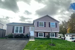 8111 Brown Ct, Alexandria, VA 22306 - Photo 2