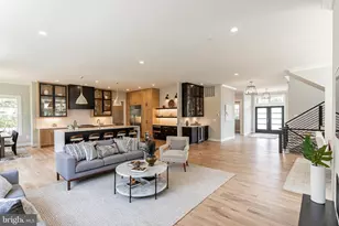 7205 Bayside Ct, McLean, VA 22101 - Photo 8