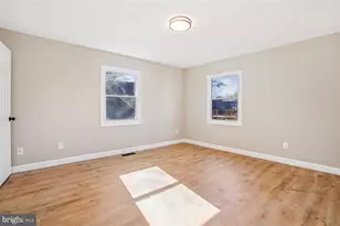 9075 Andromeda Dr, Burke, VA 22015 - Photo 20