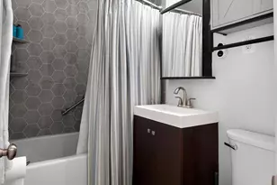 2821 Kalmia Lee Ct, Falls Church, VA 22042 - Photo 22