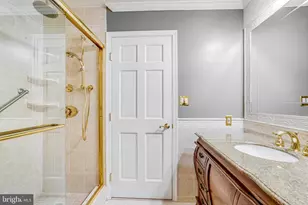 3709 S George Mason Dr, Falls Church, VA 22041 - Photo 10