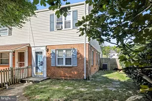 5838 Fifer Dr, Alexandria, VA 22303 - Photo 2