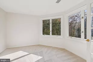 3010 Westhurst Ct, Oakton, VA 22124 - Photo 38