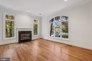 3010 Westhurst Ct, Oakton, VA 22124 - Photo 16