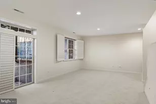 1919 Logan Manor Dr, Reston, VA 20190 - Photo 34