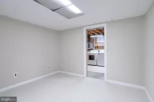 6106 Windward Dr, Burke, VA 22015 - Photo 34