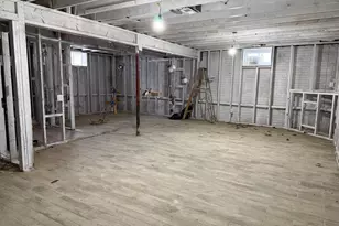 5129 First Rd, Fairfax, VA 22030 - Photo 8