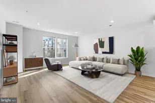 2136 Glacier Rd, Herndon, VA 20170 - Photo 1