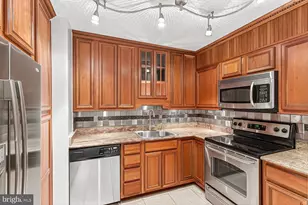 5903 Mt Eagle Dr, Alexandria, VA 22303 - Photo 24