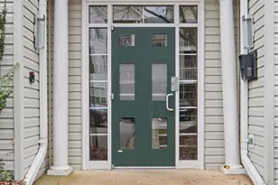 7510 Snowpea Ct Snowpea Ct, Alexandria, VA 22306 - Photo 2