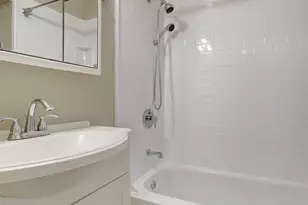 4448 Airlie Way, Annandale, VA 22003 - Photo 28