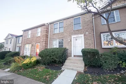 7993 Tyson Oaks Circle, Vienna, VA 22182 - Photo 2