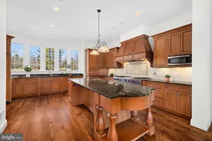 1205 Towlston Rd, Great Falls, VA 22066 - Photo 16