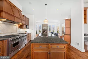 1205 Towlston Rd, Great Falls, VA 22066 - Photo 14