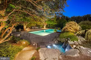 1205 Towlston Rd, Great Falls, VA 22066 - Photo 2