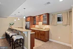 10302 Galpin Ct, Great Falls, VA 22066 - Photo 42