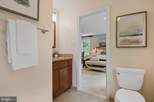 10302 Galpin Ct, Great Falls, VA 22066 - Photo 26