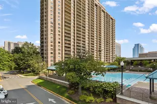 5505 Seminary Rd, Falls Church, VA 22041 - Photo 2