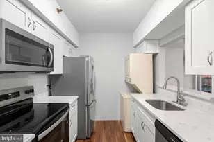 5505 Seminary Rd, Falls Church, VA 22041 - Photo 4